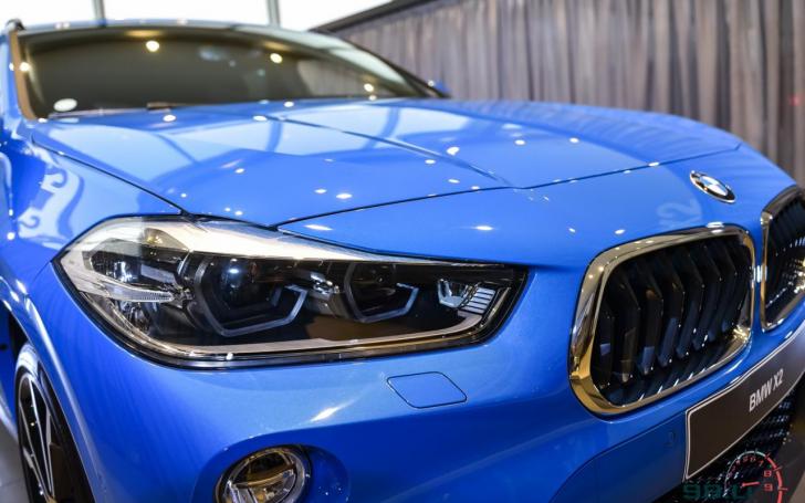 BMW X2