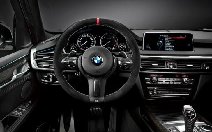 BMW X5 M Performance/Gamintojo nuotrauka