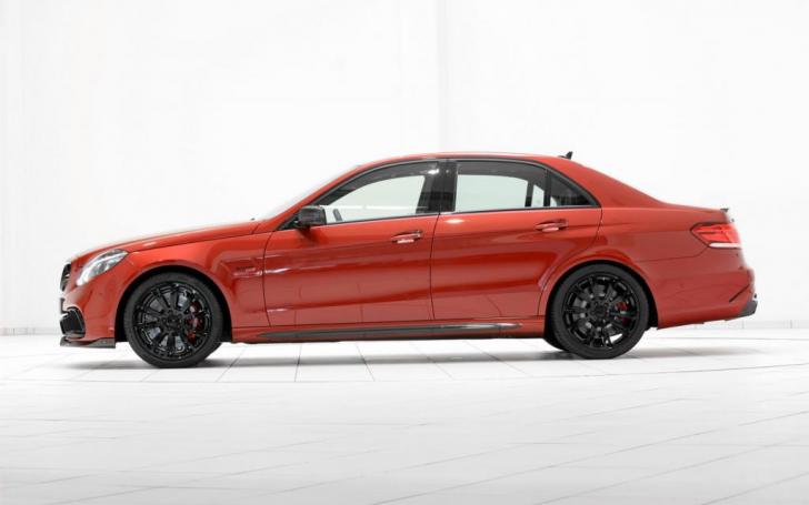 Brabus E63 AMG 850/Gamintojo nuotrauka