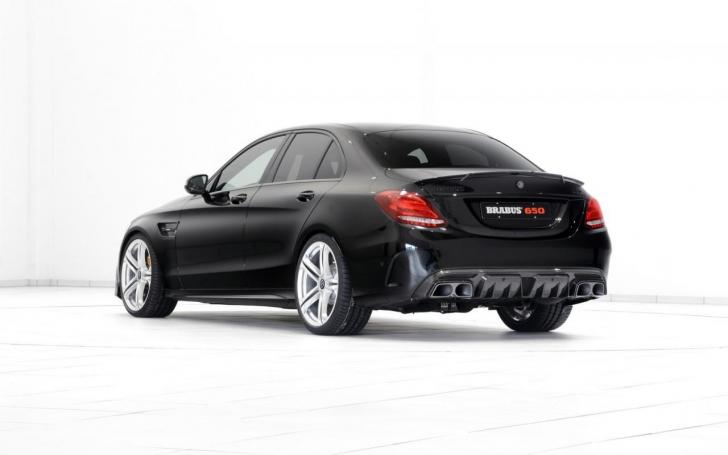 Brabus Mercedes-AMG C63 S/Gamintojo nuotrauka