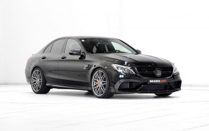 Brabus Mercedes-AMG C63 S/Gamintojo nuotrauka