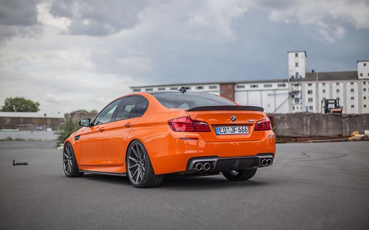 BMW M5 Carbonfiber Dynamics