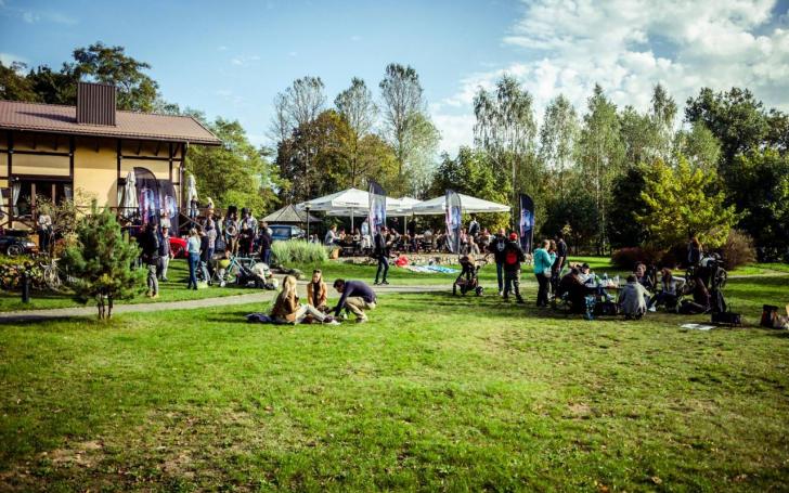 Cars, coffee BBQ season closing meet 2015/Organizatorių nuotrauka