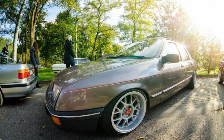 Cars, coffee BBQ season closing meet 2015/Organizatorių nuotrauka