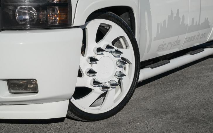 Chevrolet Silverado Sic Ryde/Gamintojo nuotrauka
