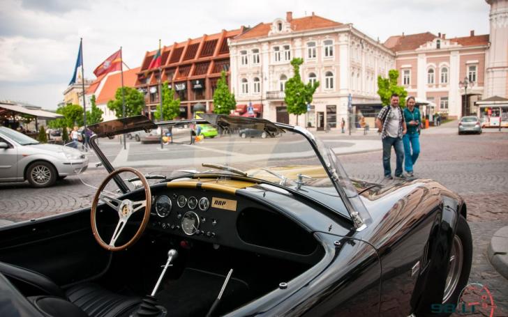 „Shelby Cobra 427“ replika/Vytauto Pilkausko nuotrauka