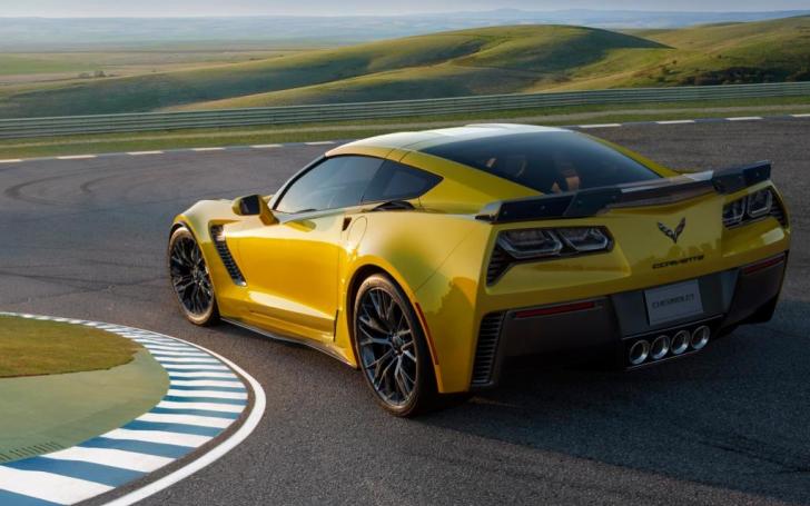 2015 Chevrolet Corvette Z06/Gamintojo nuotrauka