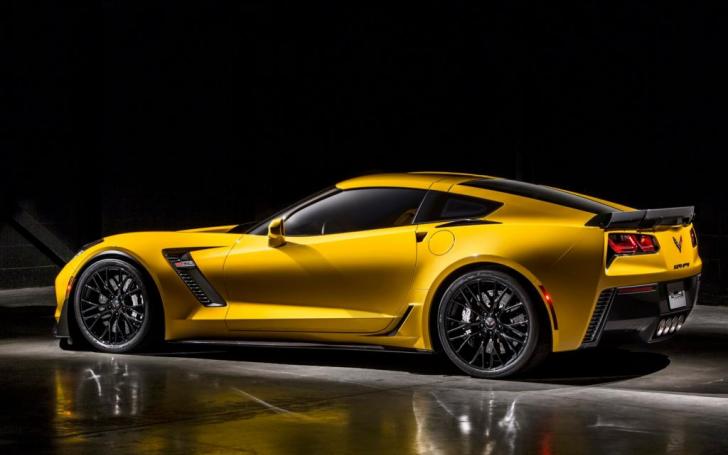 2015 Chevrolet Corvette Z06/Gamintojo nuotrauka