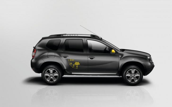 Dacia Duster Black Storm/Gamintojo nuotrauka
