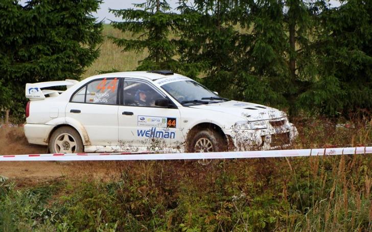 Tautvydas Narušis ir Juozas Narušis, Mitsubishi Lancer Evo VI