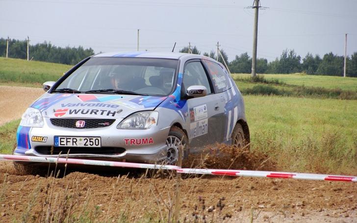 Justas Vaitekūnas ir Paulius Beniušis, Honda Civic Type-R