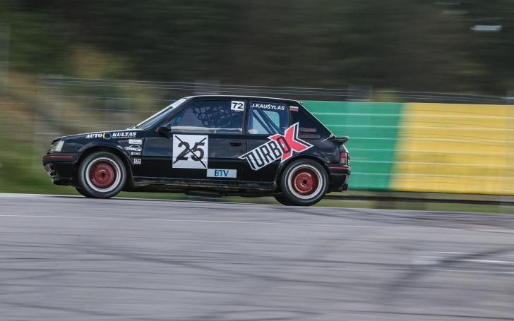 MX-3 klubas/Ernest Šumel nuotrauka