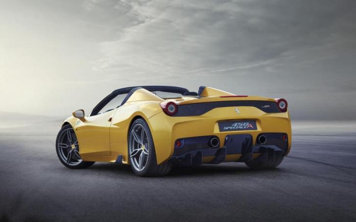 Ferrari 458 Speciale Aperta/Gamintojo nuotrauka