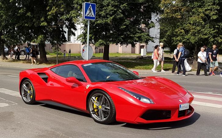 Ferrari 488 GTB