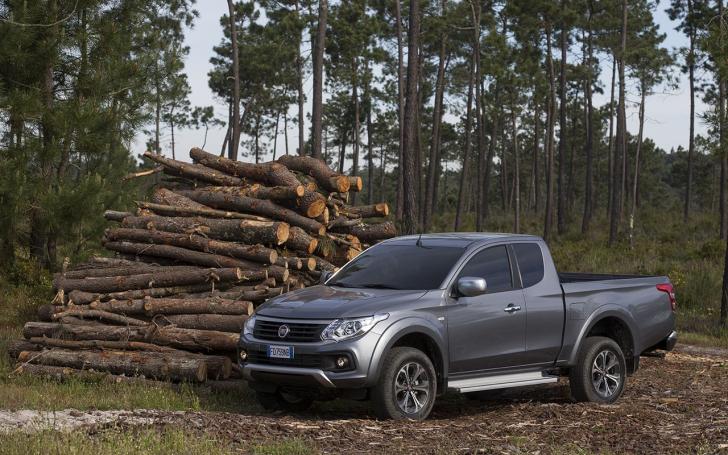 Fiat Fullback/Gamintojo nuotrauka