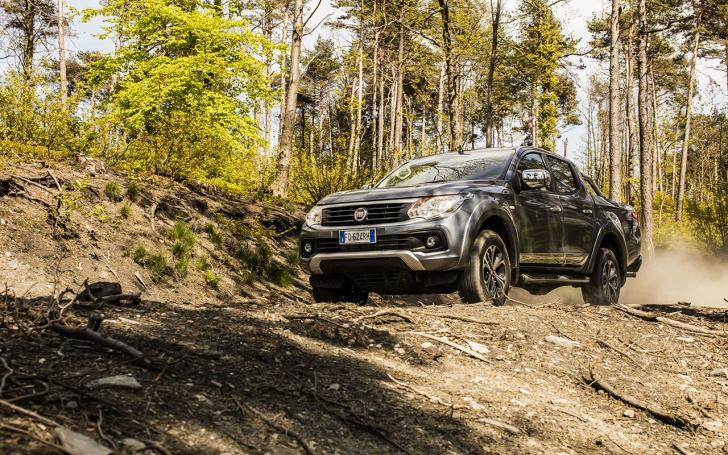 Fiat Fullback/Gamintojo nuotrauka