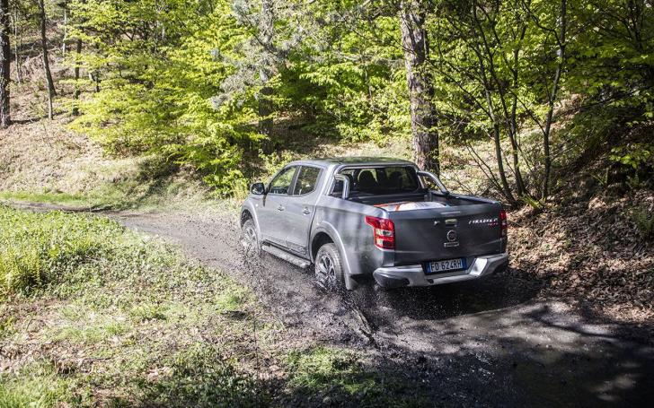 Fiat Fullback/Gamintojo nuotrauka