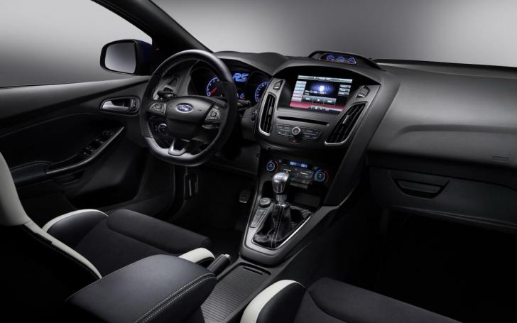 Ford Focus RS/Gamintojo nuotrauka