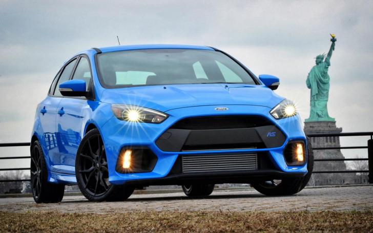 Ford Focus RS/Gamintojo nuotrauka