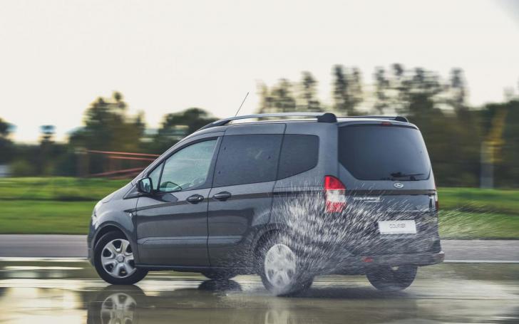 Ford Tourneo Custom