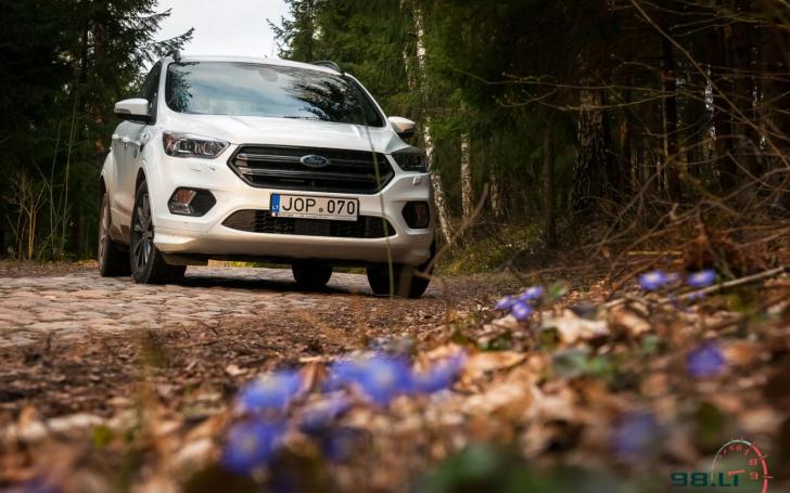 Ford Kuga/vytophoto.com nuotrauka