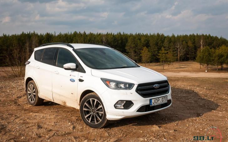 Ford Kuga/vytophoto.com nuotrauka