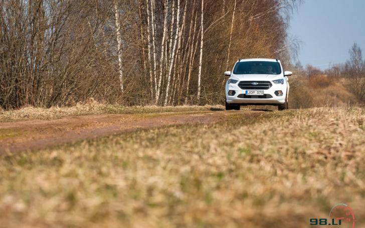 Ford Kuga/vytophoto.com nuotrauka