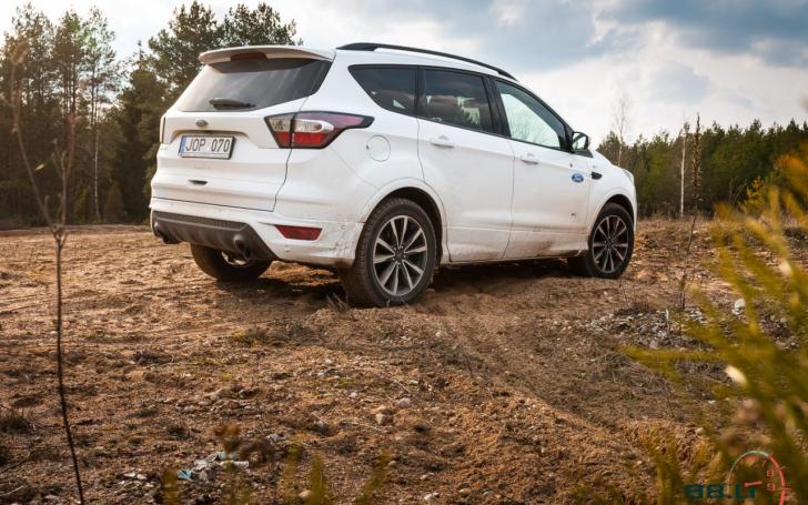 Ford Kuga/vytophoto.com nuotrauka