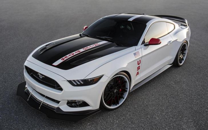 Ford Mustang Apollo Edition/Gamintojo nuotrauka