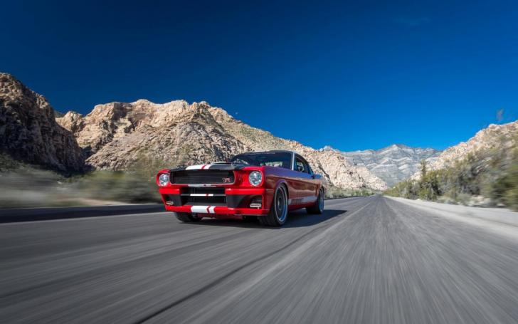 Ford Mustang Ringbrothers/Gamintojo nuotrauka