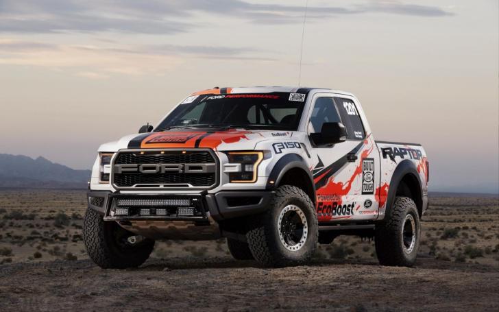 Ford F-150 Raptor/Gamintojo nuotrauka Ford F-150 Raptor/Gamintojo nuotrauka