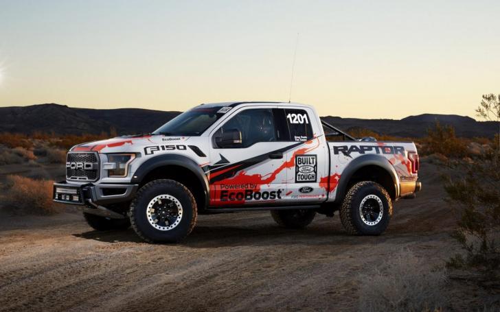 Ford F-150 Raptor/Gamintojo nuotrauka