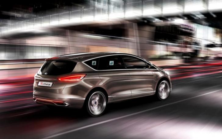 Ford S-MAX Concept/gamintojo nuotrauka