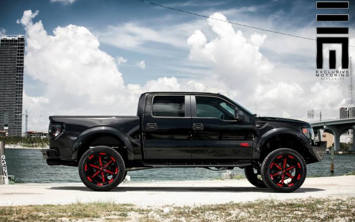 Ford SVT Raptor Exclusive Motoring