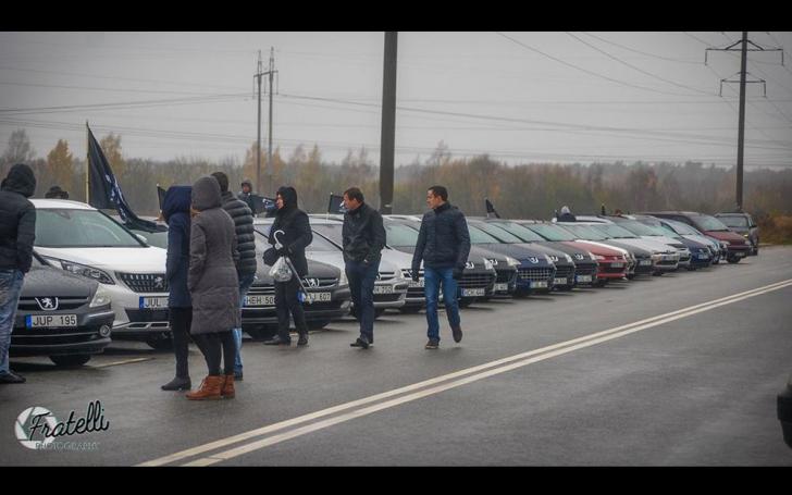 Panevėžio Auto klubų susipažinimas 2017/Fratelli Photo nuotrauka