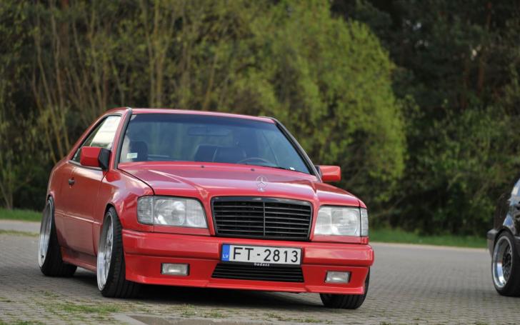 Freshfit 2015 žiūrovų automobiliai/98.lt nuotrauka