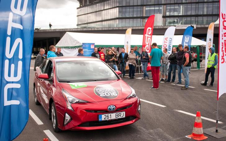 Geriausias Lietuvos vairuotojas 2016/Vytauto Pilkausko nuotrauka