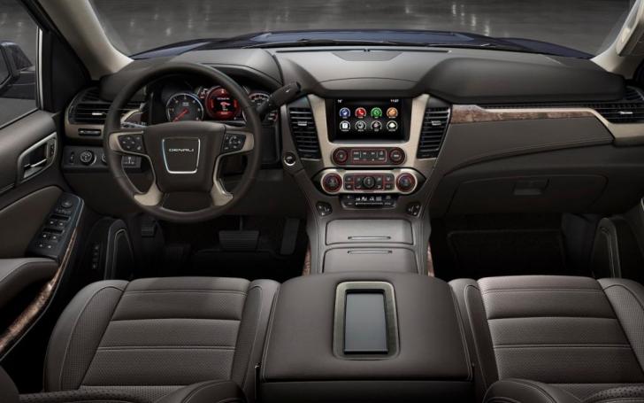 GMC Yukon Denali/Gamintojo nuotrauka