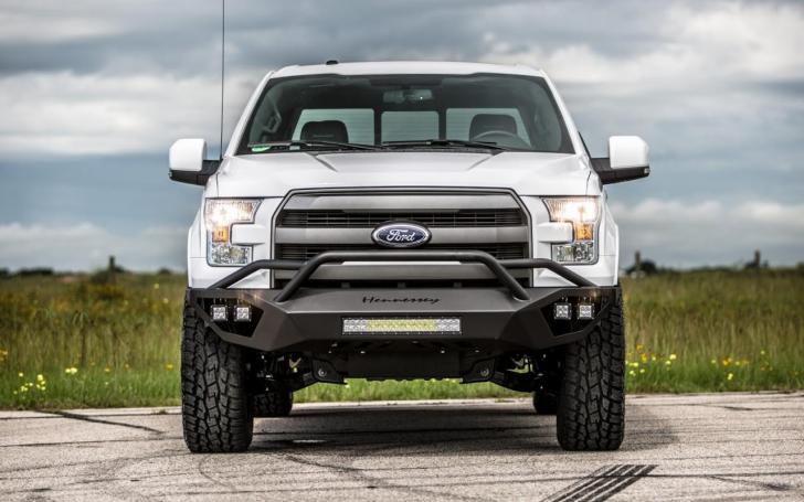 Hennessey Velociraptor 700