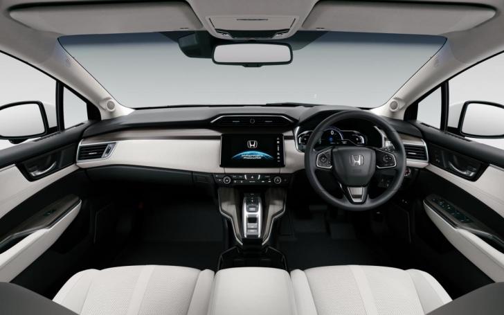 Honda Clarity Fuel Cell/Gamintojo nuotrauka