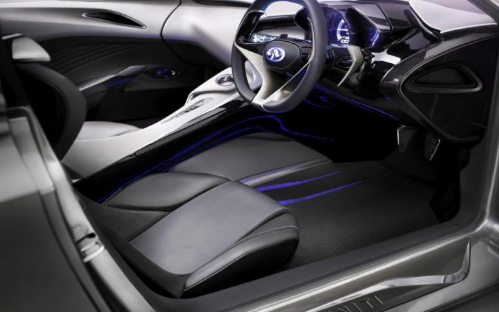 Infiniti Emerg-E Concept/Gamintojo nuotrauka