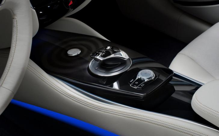 Infiniti LE Concept/Gamintojo nuotrauka