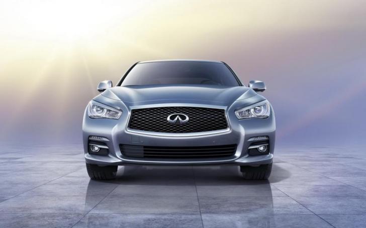 Infiniti Q50/Gamintojo nuotrauka