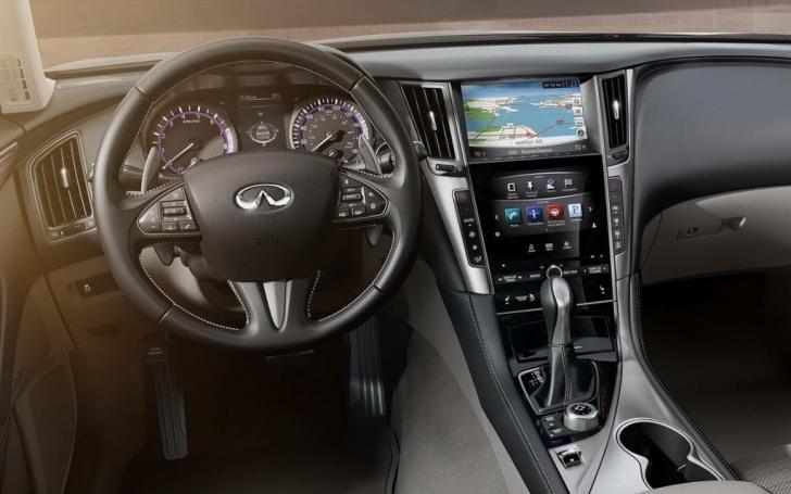 Infiniti Q50/Gamintojo nuotrauka