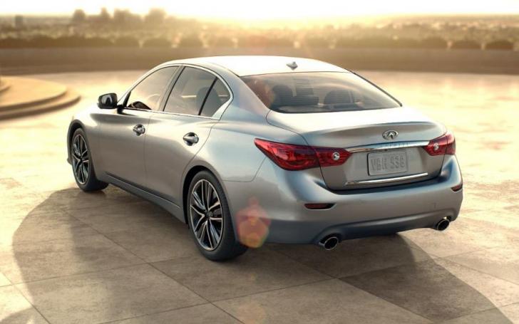 Infiniti Q50/Gamintojo nuotrauka
