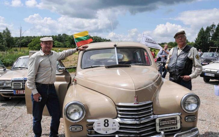 Istorinių automobilių ir motociklų ralis 2015