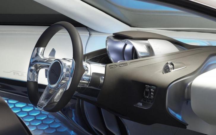 Jaguar C-X75/Gamintojo nuotrauka