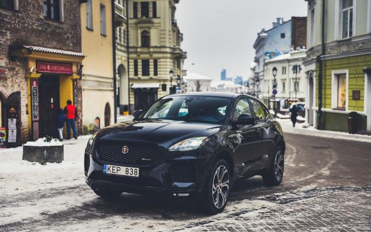 Jaguar E-Pace