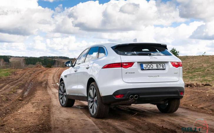 Jaguar F-Pace