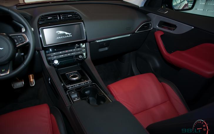 Jaguar F-Pace/Vytauto Pilkausko nuotrauka